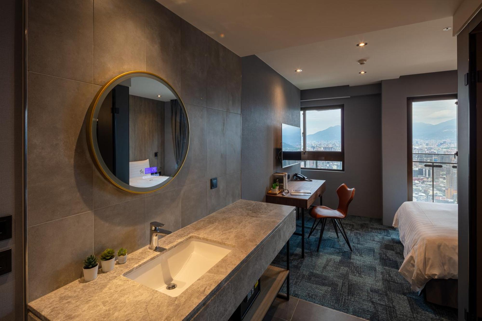 Roaders Plus Hotel - Taipei Station Quarto foto